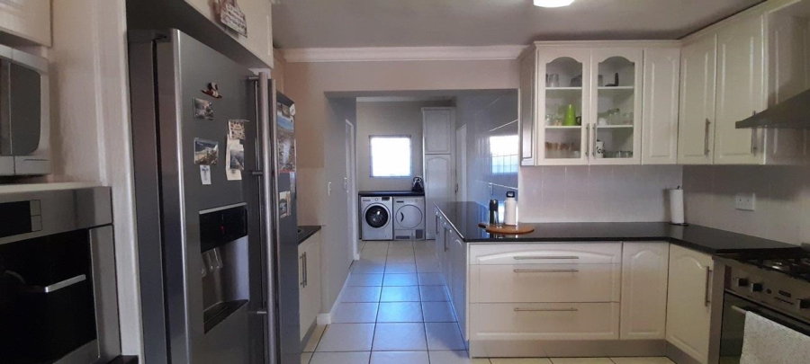 3 Bedroom Property for Sale in Velddrif Western Cape